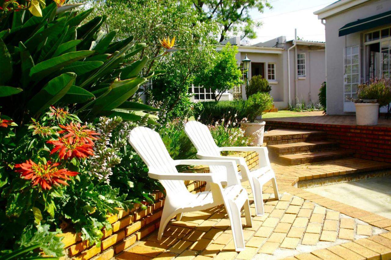Melville Manor Guest House Йоханесбург Екстериор снимка